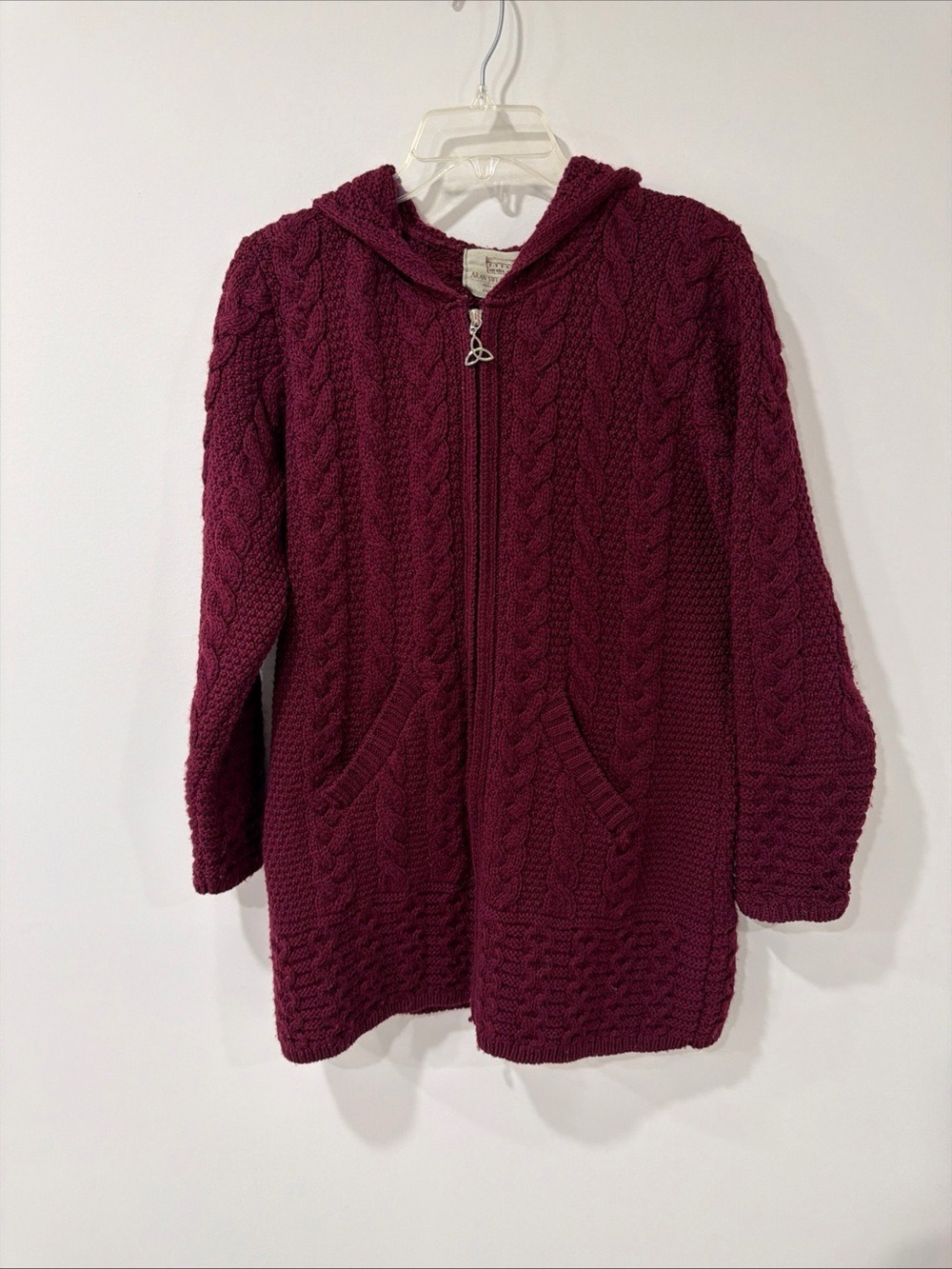 Aran Sweater Market Women's Full Zip Cable Knit Merlot Hooded Coatigan Medium - Picture 2 of 11